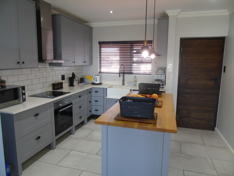 2 Bedroom Property for Sale in Gonubie Eastern Cape